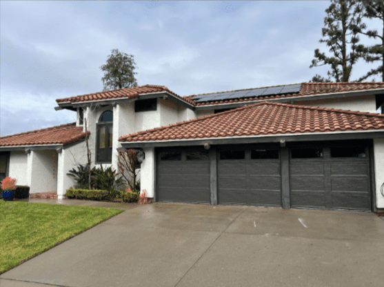 Modern garage doors in Antelope Valley featuring professional installation by Archway Garage Doors
